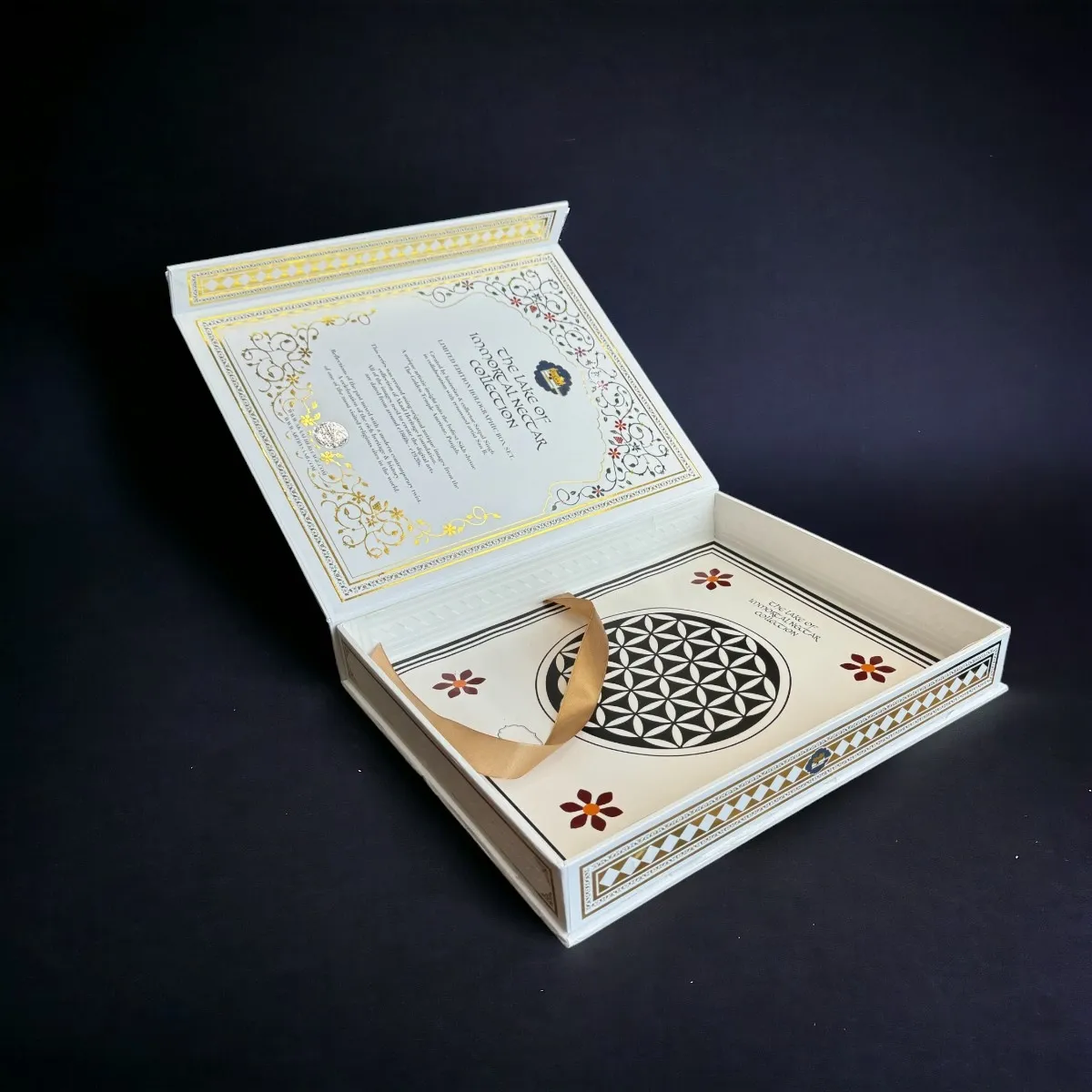 luxury-magnetic-closure-rigid-boxes