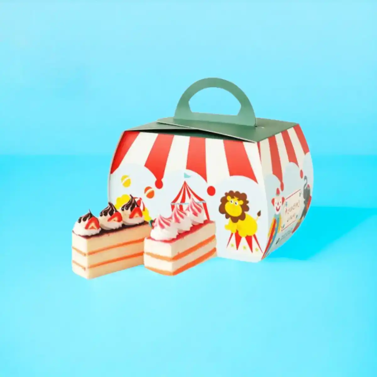 pastry-boxes-at-wholesale-with-logo